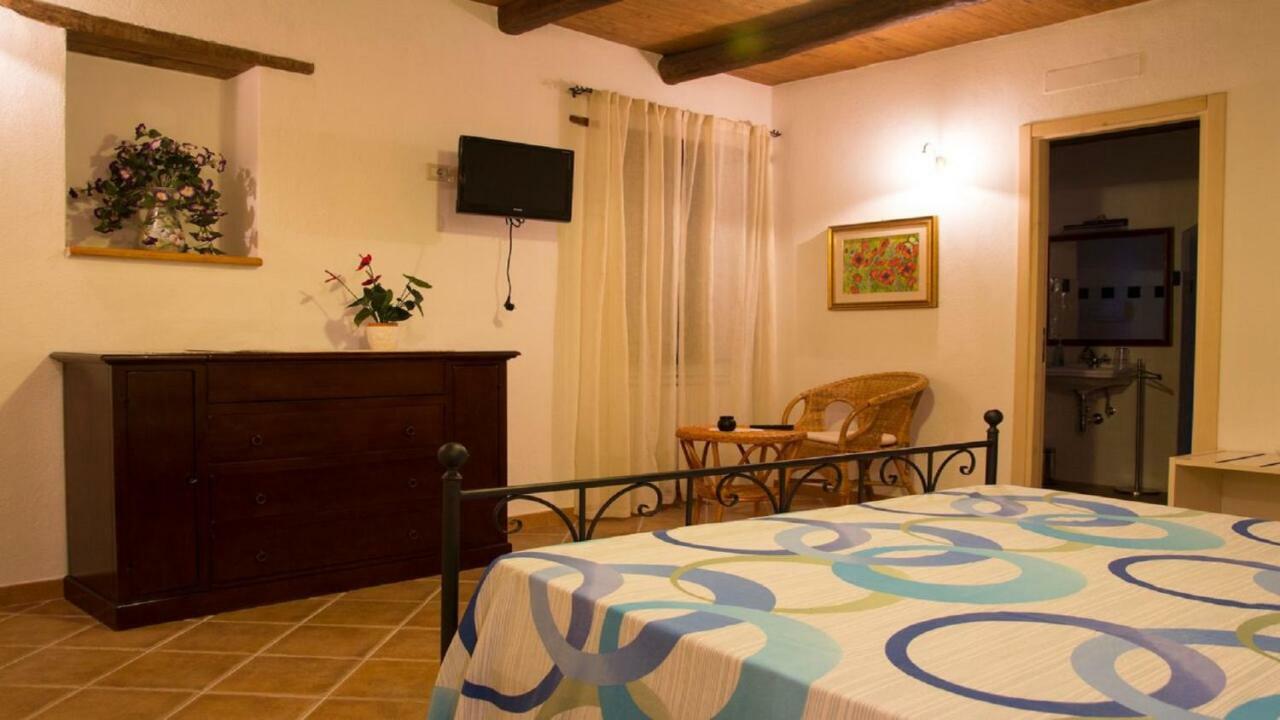 B&B Il Melograno Tortorella 外观 照片